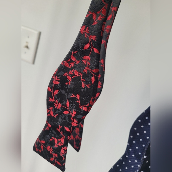 Bow Tie Set - Picture 6 of 6